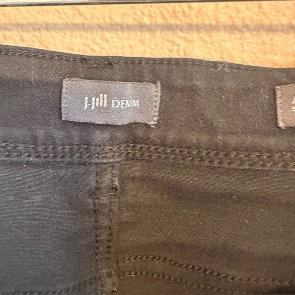 J. Jill Women's Authentic Fit Super Soft Black Slim Ankle Jeans 10 Stretch - Picture 7 of 10